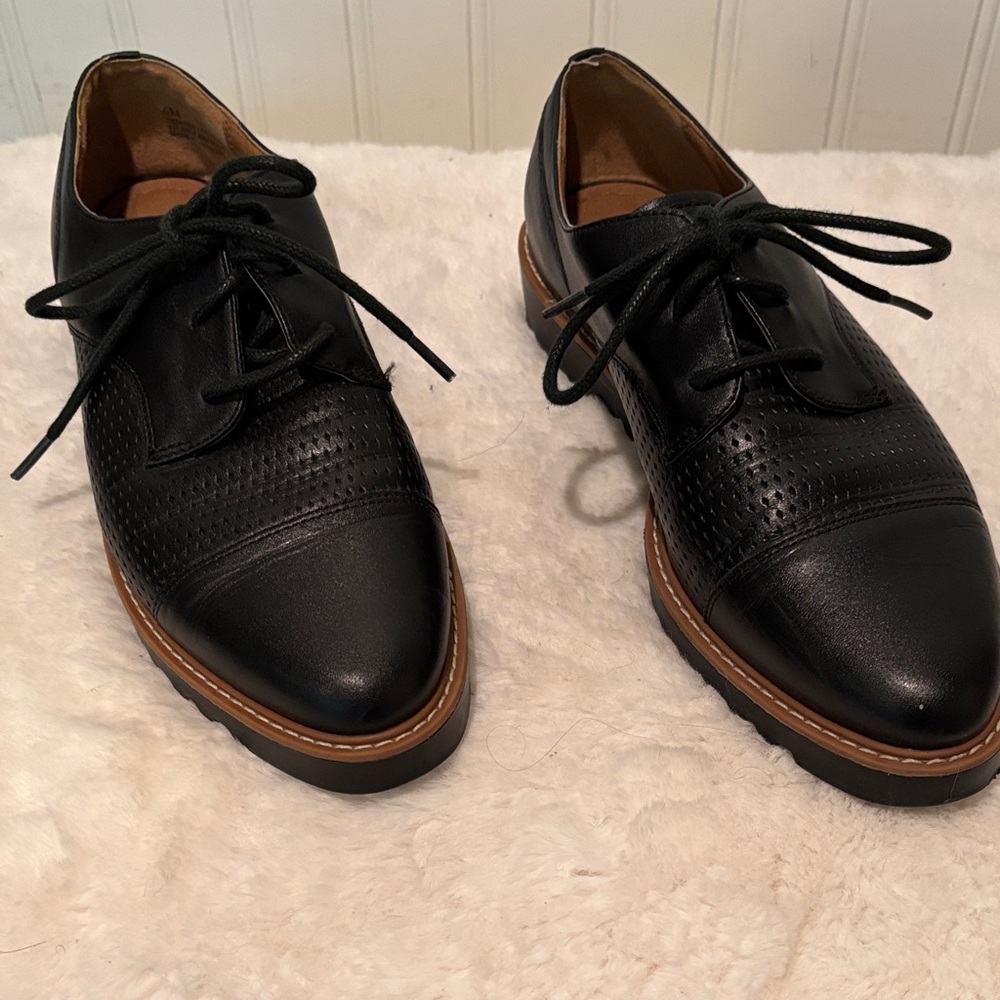 14th & Union Leather Codey Black Perforated Derby Shoes 6M
